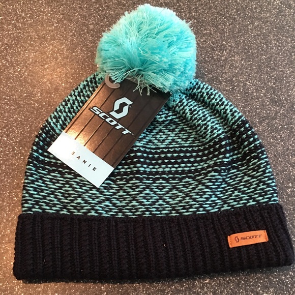 Scott beanie Clearance